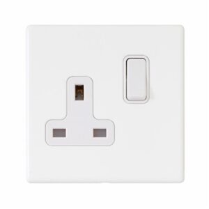 1 gang 13A Double Pole Switched Socket