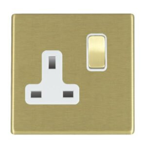 1 gang 13A Double Pole Switched Socket