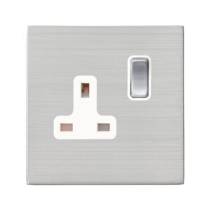 1 gang 13A Double Pole Switched Socket